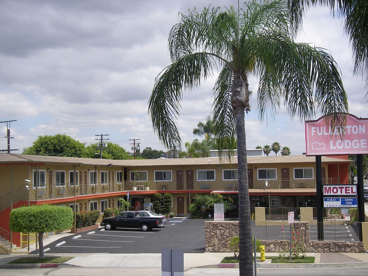 ฟูลเลอร์ตัน ลอดจ์ Motel ฟุลเลอร์ตัน ภายนอก รูปภาพ