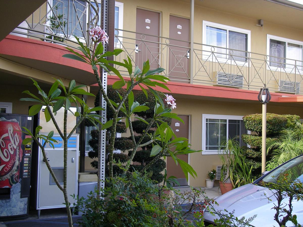 ฟูลเลอร์ตัน ลอดจ์ Motel ฟุลเลอร์ตัน ภายนอก รูปภาพ